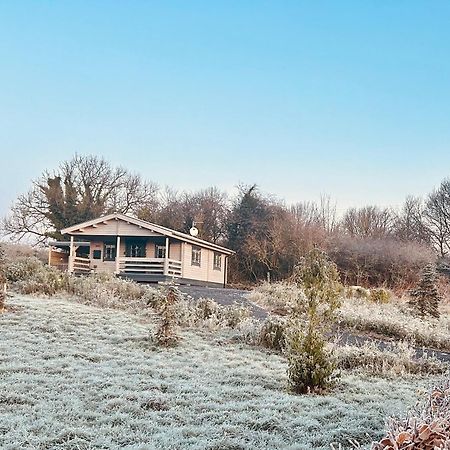 Little Rock Retreat Log Cabin With Hot Tub Castletown Gheoghegan Εξωτερικό φωτογραφία